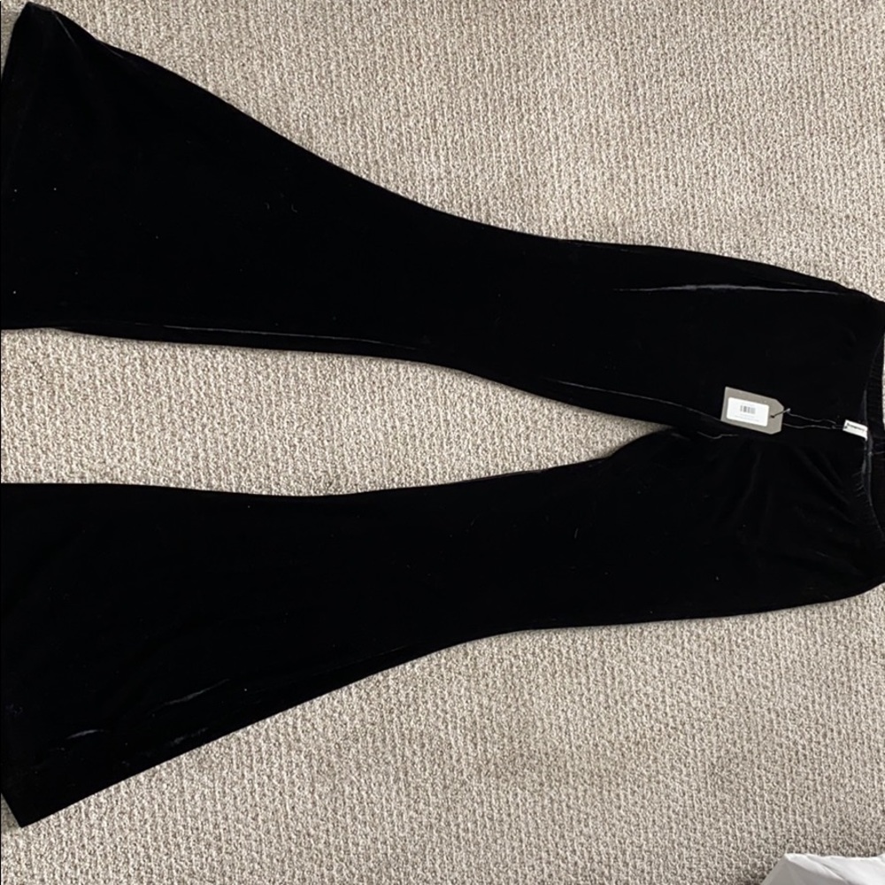 Black velvet Bells